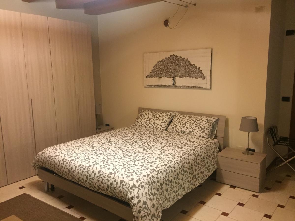B&B Via Garibaldi Лоніго Екстер'єр фото